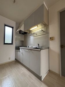 フォーレスＳ　Ｂ棟　＊ B0102号-1