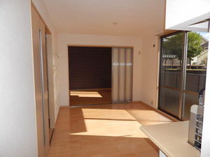 フォーレスＳ　Ｄ棟　＊＊ D0102号-2