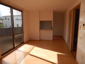 フォーレスＳ　Ｄ棟　＊＊ D0102号-3