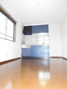 サンヒルズ　Ｃ棟　＊＊ C0201号-2