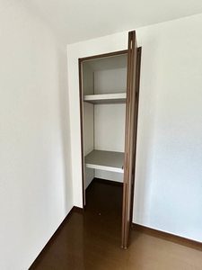 サンヒルズ　Ｃ棟　＊＊ C0201号-14