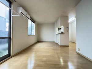 コートビレッジ本鳥栖 B棟 ** B0102号-2