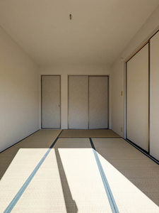 フォーレス華　Ｂ棟　＊＊ B0102号-5