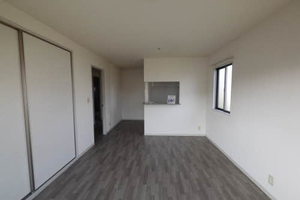 リヴ　アヴェニール　Ｂ棟　＊＊ B0201号-2