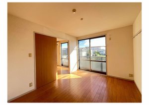 シャーメゾンアルテミス　＊ A0202号-3