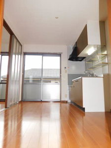 キャッスルハイツ　Ｃ棟　＊＊ A0202号-2