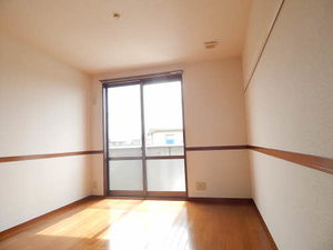 スリーゼ　Ｃ棟　＊＊ C0202号-4