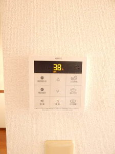 スリーゼ　Ｃ棟　＊＊ C0202号-8