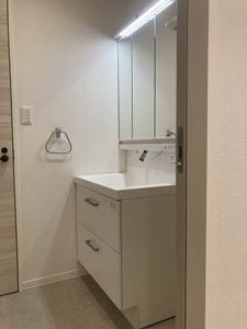 フォーレスト　ビラ　Ⅱ棟 B0101号-12