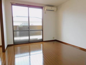 バリュージュ雄希　Ａ棟　＊＊ A0102号-2