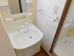 バリュージュ雄希　Ａ棟　＊＊ A0102号-5