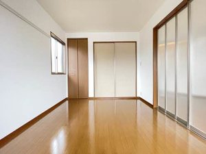 バリュージュ雄希　Ｂ棟　＊＊ B0201号-2