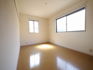 咲ら坂　Ｅ棟　＊ E0102号-4