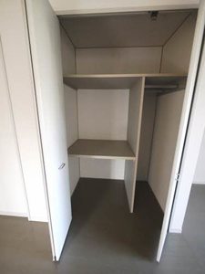 リバービュー　Ｂ棟　＊＊ B0101号-10