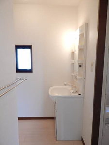 アーバン森町　Ａ棟　＊＊ A0201号-6