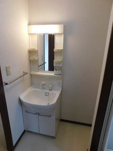 アーバンハイツ三日月 A棟 ** A0102号-3