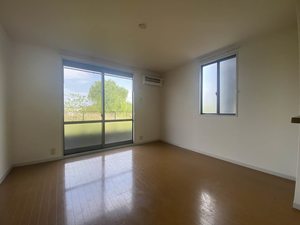 グラン・シャーメゾン B棟 ** B0102号-2