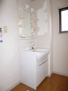 グラン・シャーメゾン　Ｄ棟　＊＊ D0101号-8