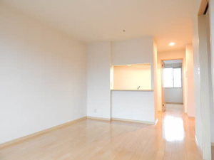 エバーグリーン桜町 B棟 * B0202号-2