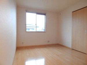 エバーグリーン桜町 B棟 * B0202号-9