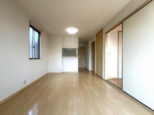 ガーデンシティ今井　Ｃ棟　＊ C0202号-2