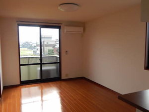 ガーデンシティ今井 D棟 ** D0202号-4