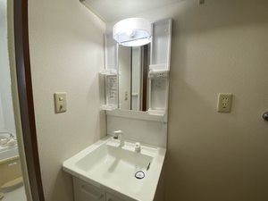 ガーデンシティ今井　Ｅ棟　＊ E0101号-5