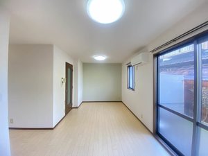 グリンヴェル　Ｂ棟　＊＊ B0101号-2