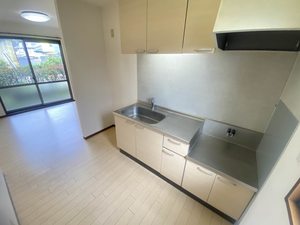 グリンヴェル　Ｂ棟　＊＊ B0101号-3