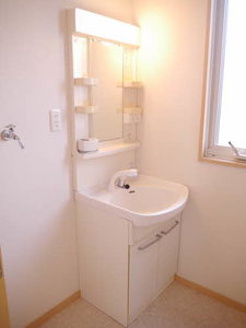 ロイヤルコート・ニシムラ　＊＊ A0101号-5