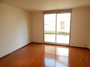 アルブルージュ　Ａ棟　＊ A0102号-2