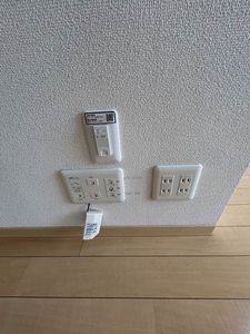 ウエスト・ヴィレッヂ　Ａ棟　＊＊ A0101号-12