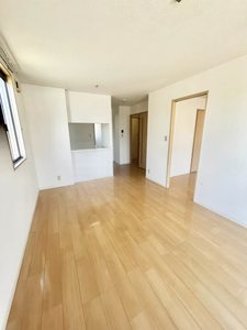 ウエスト・ヴィレッヂ　Ｃ棟　＊＊ C0102号-2