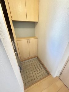 ウエスト・ヴィレッヂ　Ｃ棟　＊＊ C0102号-7