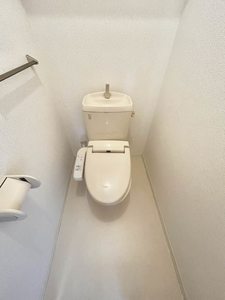 ウエスト・ヴィレッヂ　Ｃ棟　＊＊ C0102号-10