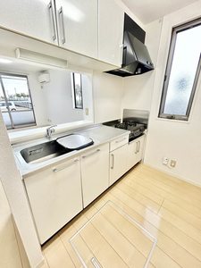 ウエスト・ヴィレッヂ G棟 ** G0102号-3