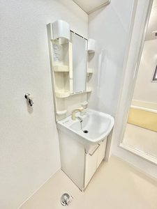ウエスト・ヴィレッヂ G棟 ** G0102号-6