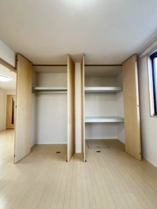 フォーレス’０３　＊ A0101号-4