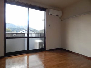 フォーレスＭ　＊＊ A0202号-3