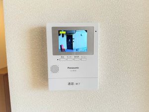 インペリアル・ロジュマン　Ｃ棟　＊＊ C0102号-4