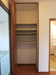 フォーレス・いすず　Ｂ棟　＊＊ B0101号-15