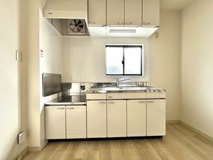 フォーレスアナイ　Ｂ棟　＊ B0101号-3