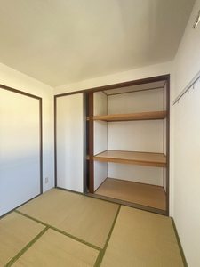 メゾン・ド・ルシオン　Ｃ棟　＊ C0202号-5