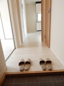 アイナＡＪ　２棟　＊＊ B0201号-12