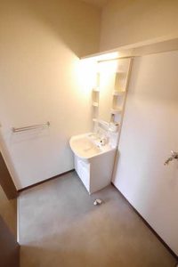 ソレイユドミール溝堀　Ｂ棟　＊ B0201号-8