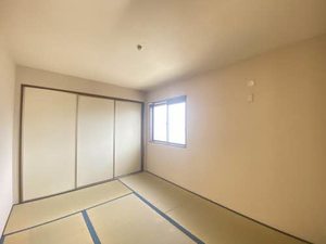 バリュージュ　＊＊ A0202号-5