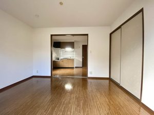 マイフローラ　Ｂ棟　＊ B0101号-2