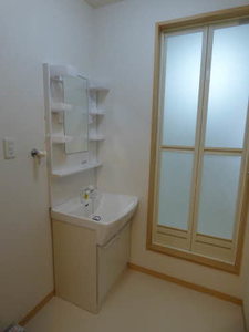 エクセレント川副　Ｂ棟　＊＊ B0101号-5