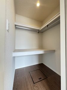 コンフォール川原田　Ｅ棟　＊ E0101号-9