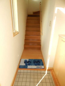 メゾン・ド・カメリア　Ｂ棟　＊ B0201号-3